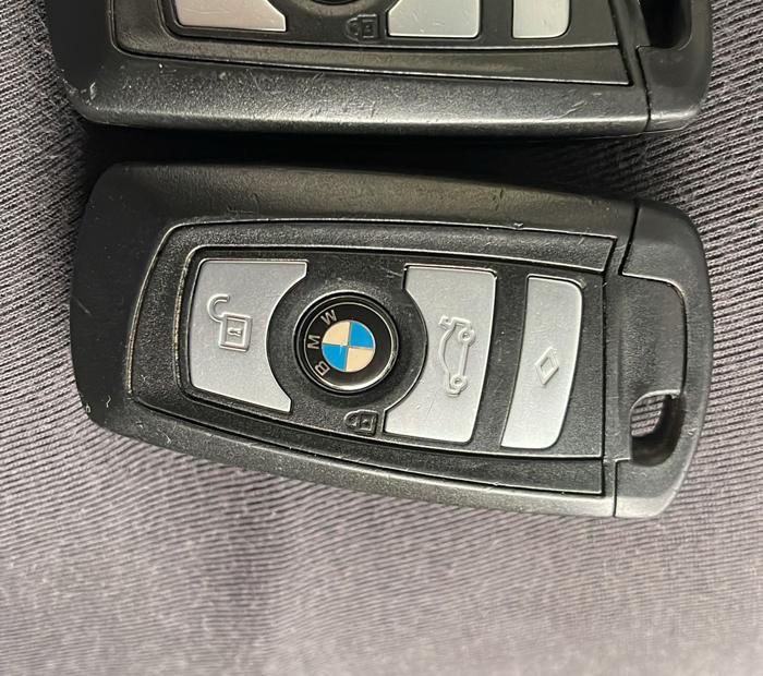 Reparație cheie Mercedes